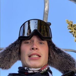 Meet your Posher, Cody